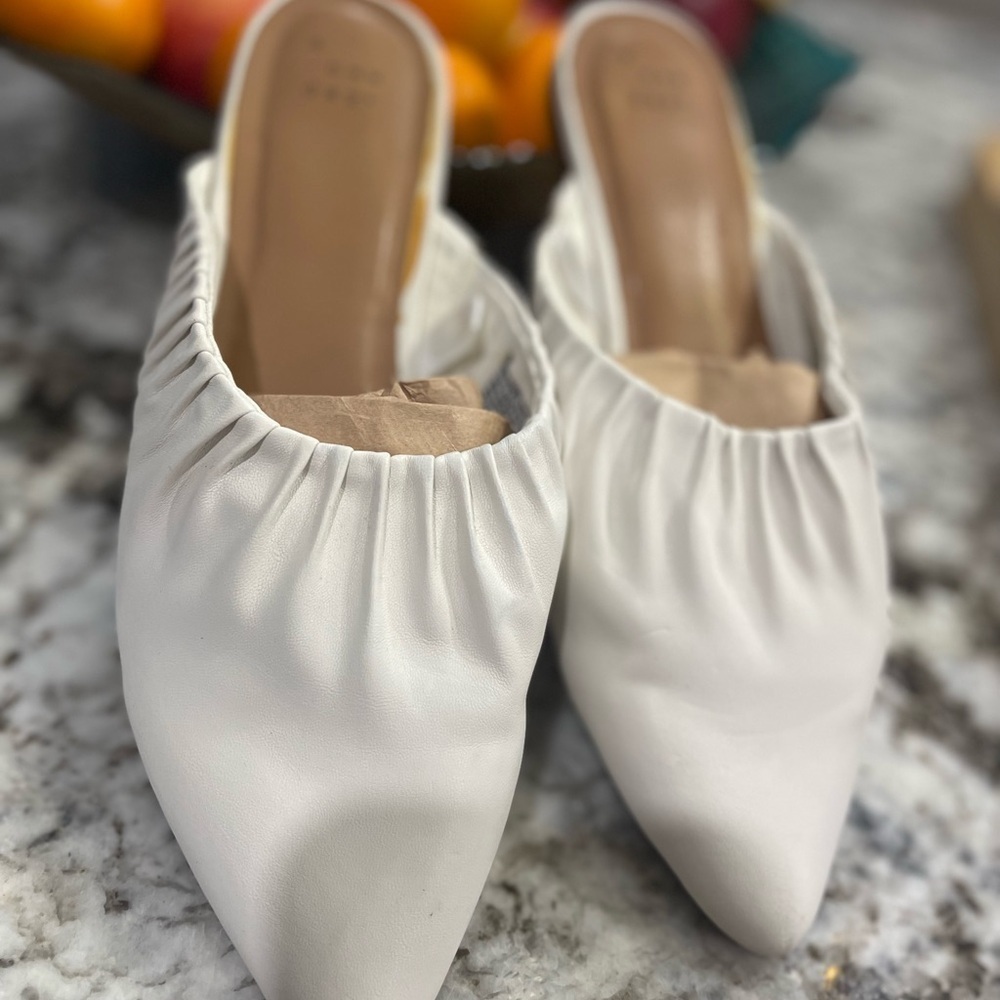 A New Day Slip-On Shoes woman’s size 9 - Picture 5 of 14